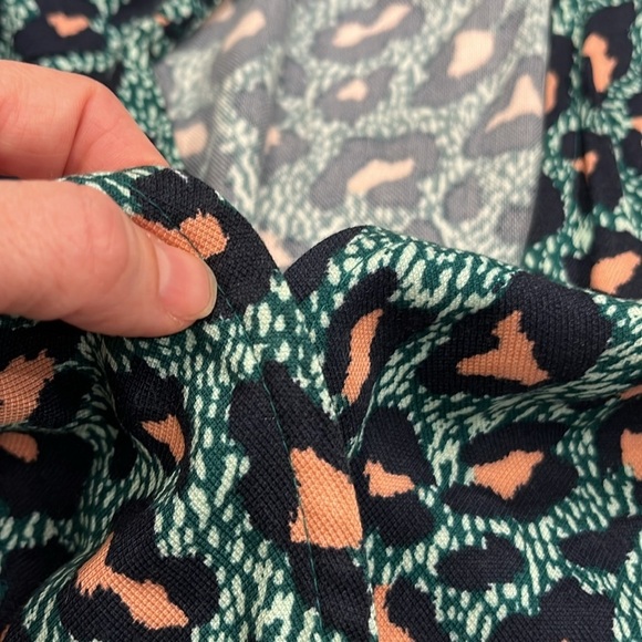 H&M Limited Edition Leopard Print Faux Wrap Jumpsuit | Teal with Pink‎ Spots | 6 - Picture 14 of 16
